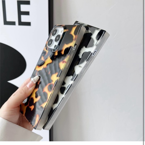 Cocomii Rectangle Case Compatible with iPhone 12/12 Pro - Luxury, Slim, Glossy - Picture 4 of 10